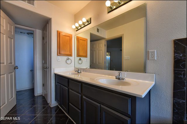 3832 TIERRA TANIA Lane, El Paso, TX 79938