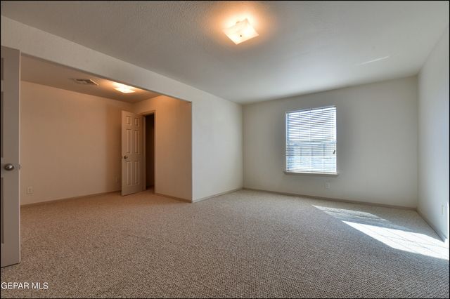 3832 TIERRA TANIA Lane, El Paso, TX 79938