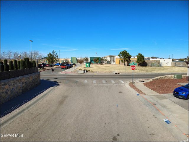 3832 TIERRA TANIA Lane, El Paso, TX 79938