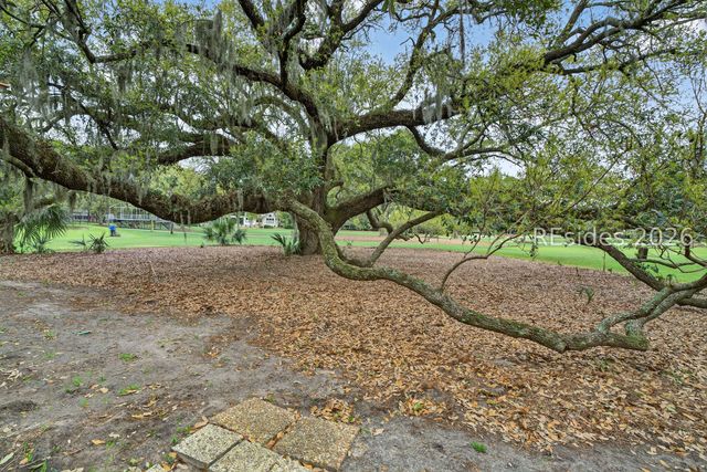 70 Plantation Dr Apt 178, Hilton Head Island, SC 29928