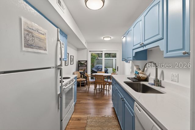 70 Plantation Dr Apt 178, Hilton Head Island, SC 29928