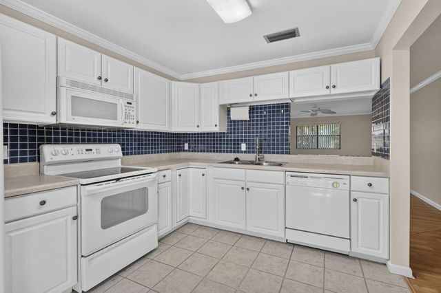 184 MASTIC TREE Court, Royal Palm Beach, FL 33411