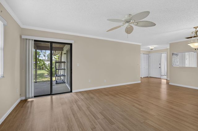 184 MASTIC TREE Court, Royal Palm Beach, FL 33411