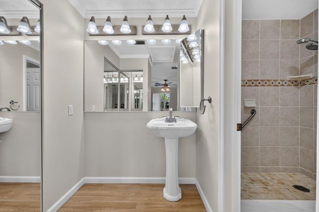184 MASTIC TREE Court, Royal Palm Beach, FL 33411