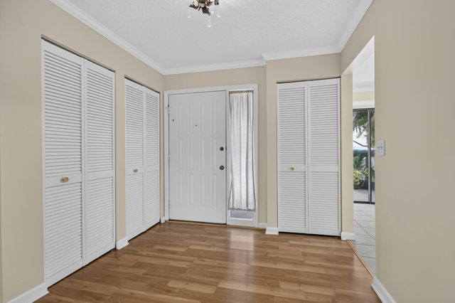 184 MASTIC TREE Court, Royal Palm Beach, FL 33411
