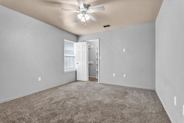 303 N Clinton Avenue, Lubbock, TX 79416