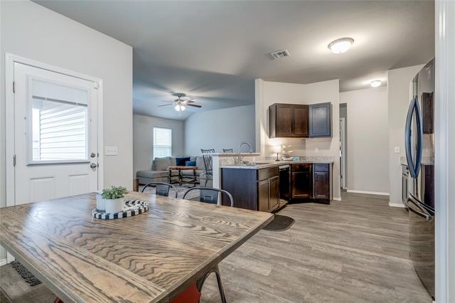 1412 Peridot Lane, Noble, OK 73068