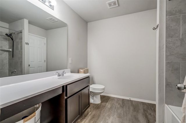 1412 Peridot Lane, Noble, OK 73068