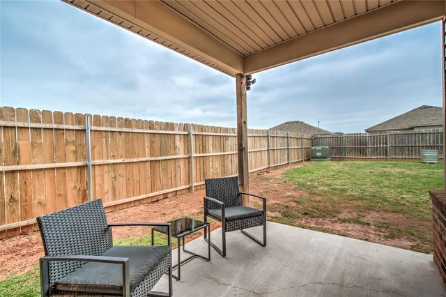 1412 Peridot Lane, Noble, OK 73068