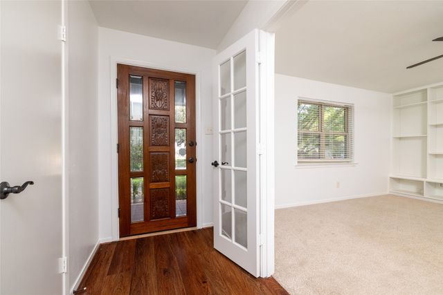 2101 Gettysburg Place, Bedford, TX 76022