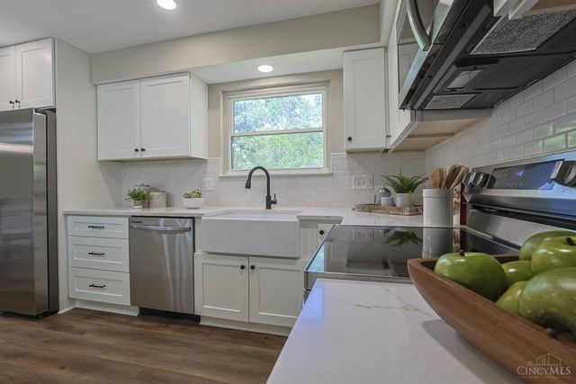 7960 Rambler Place, Mt Healthy, OH 45231