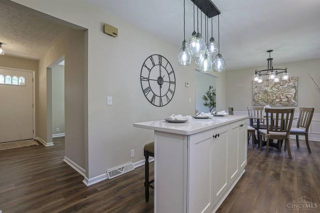 7960 Rambler Place, Mt Healthy, OH 45231
