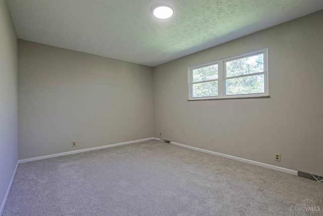 7960 Rambler Place, Mt Healthy, OH 45231