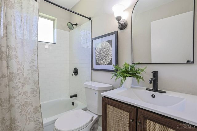 7960 Rambler Place, Mt Healthy, OH 45231