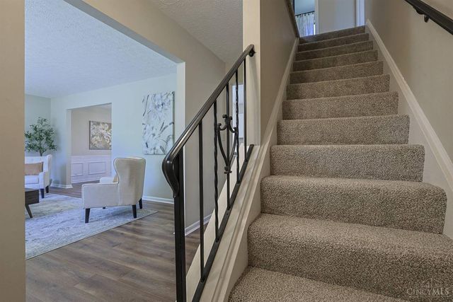 7960 Rambler Place, Mt Healthy, OH 45231