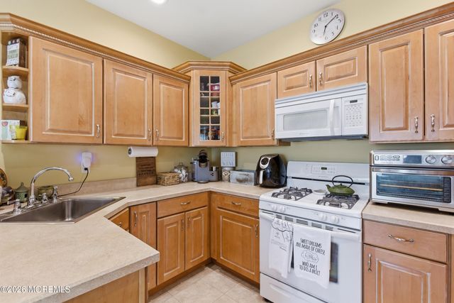 179 Denton Lane, Jackson, NJ 08527