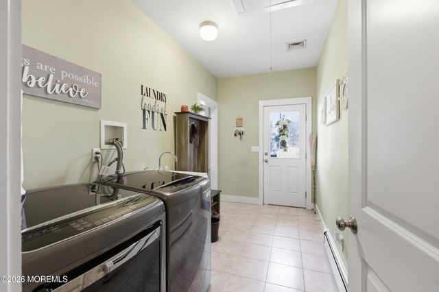 179 Denton Lane, Jackson, NJ 08527