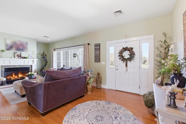 179 Denton Lane, Jackson, NJ 08527