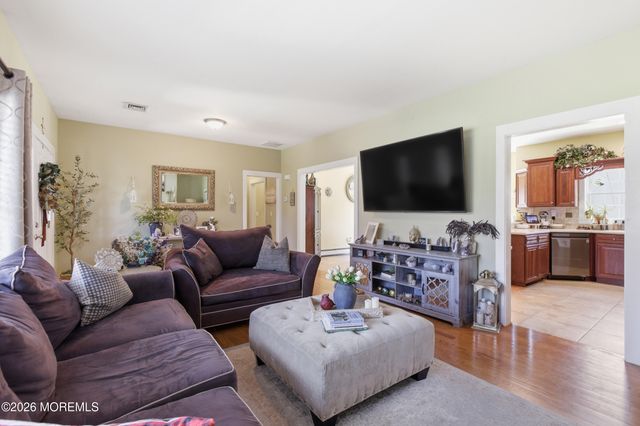 179 Denton Lane, Jackson, NJ 08527