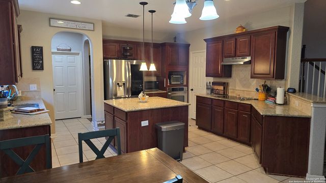 5203 Roan Brk, San Antonio, TX 78251