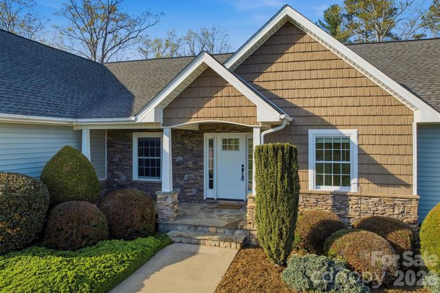 5205 South Oak Circle, Granite Falls, NC 28630