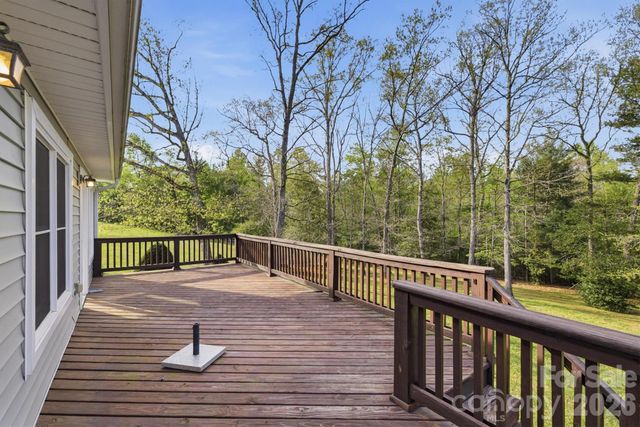 5205 South Oak Circle, Granite Falls, NC 28630