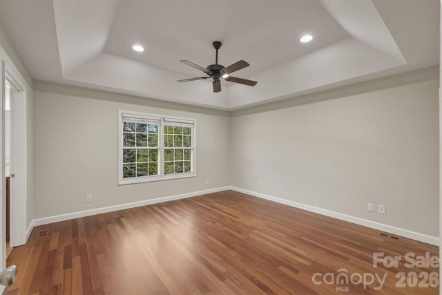 5205 South Oak Circle, Granite Falls, NC 28630
