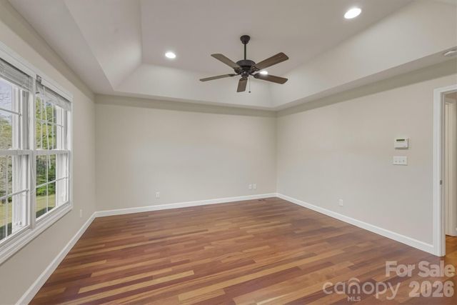 5205 South Oak Circle, Granite Falls, NC 28630