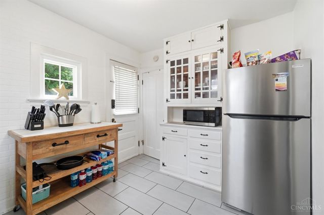 3110 Kinmont Street, Cincinnati, OH 45208