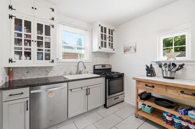 3110 Kinmont Street, Cincinnati, OH 45208