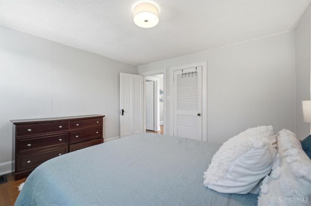 3110 Kinmont Street, Cincinnati, OH 45208