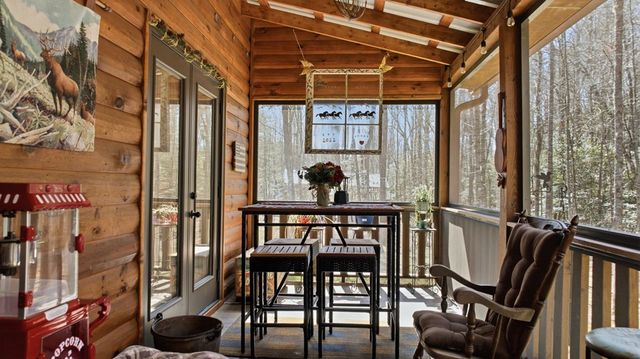 305 Woodcrest Drive, Murphy, NC 28906