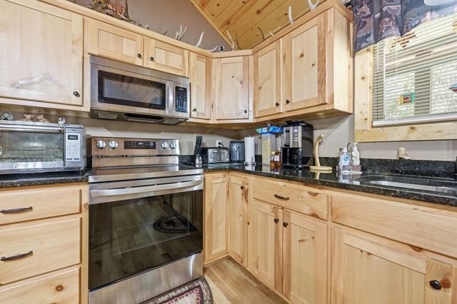 305 Woodcrest Drive, Murphy, NC 28906