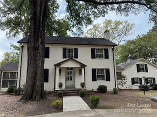 2610 Providence Road, Charlotte, NC 28211