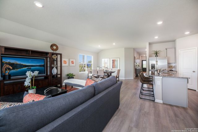 760 Opossum Trl, New Braunfels, TX 78130