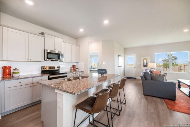 760 Opossum Trl, New Braunfels, TX 78130