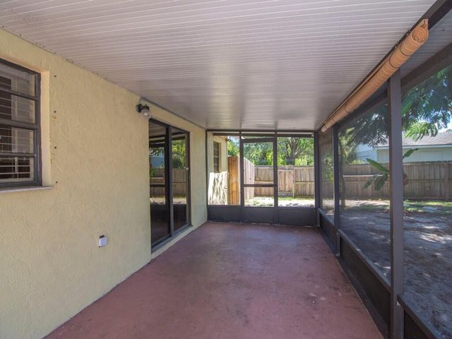 6113 Yucca Drive, Fort Pierce, FL 34982