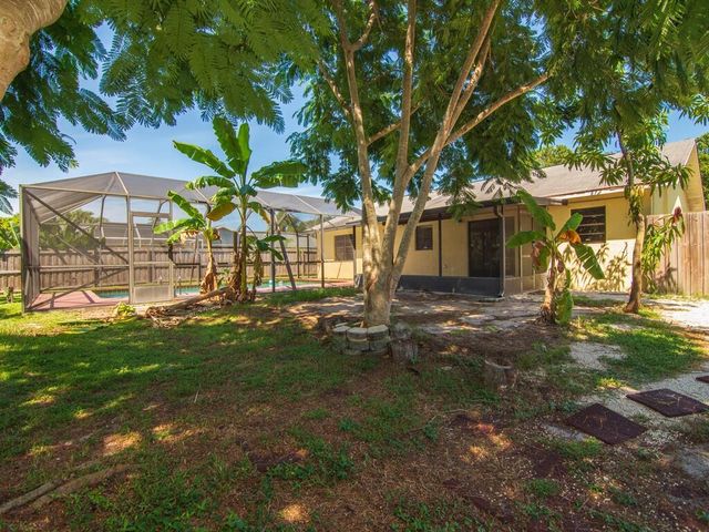 6113 Yucca Drive, Fort Pierce, FL 34982