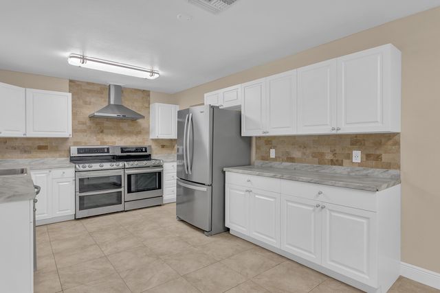 6113 Yucca Drive, Fort Pierce, FL 34982