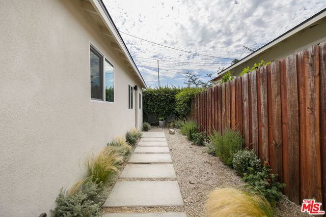 4018 Bemis Street, Los Angeles, CA 90039