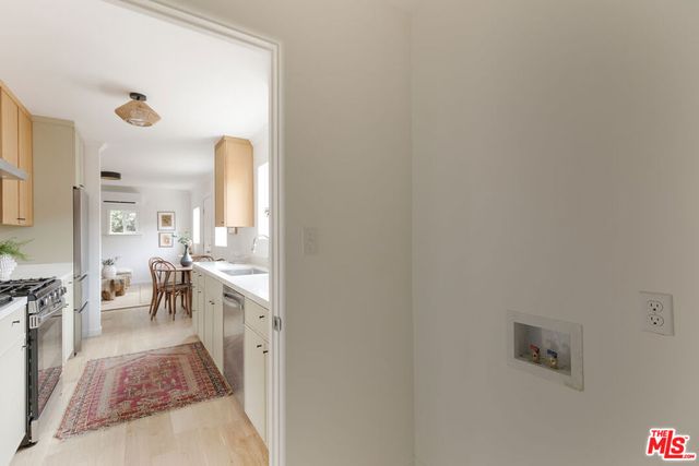 4018 Bemis Street, Los Angeles, CA 90039