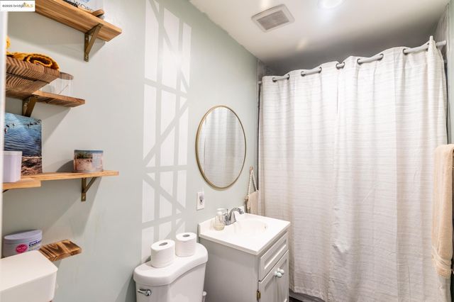 409 Johnson St, Modesto, CA 95354