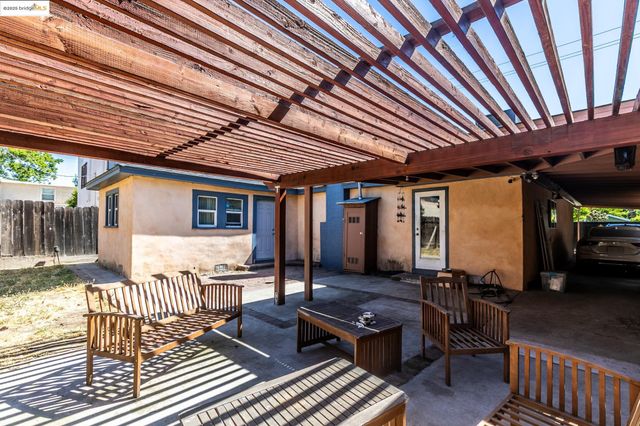 409 Johnson St, Modesto, CA 95354