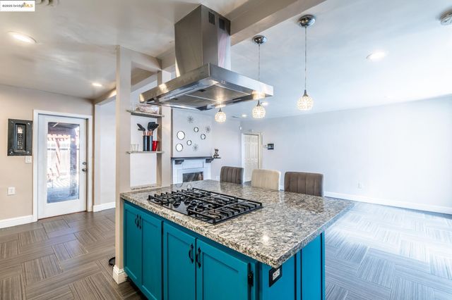 409 Johnson St, Modesto, CA 95354