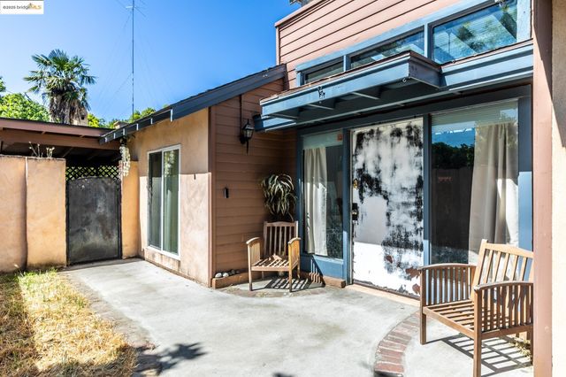 409 Johnson St, Modesto, CA 95354