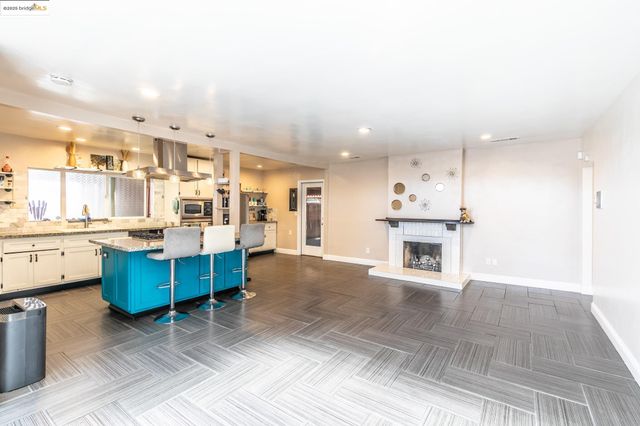 409 Johnson St, Modesto, CA 95354