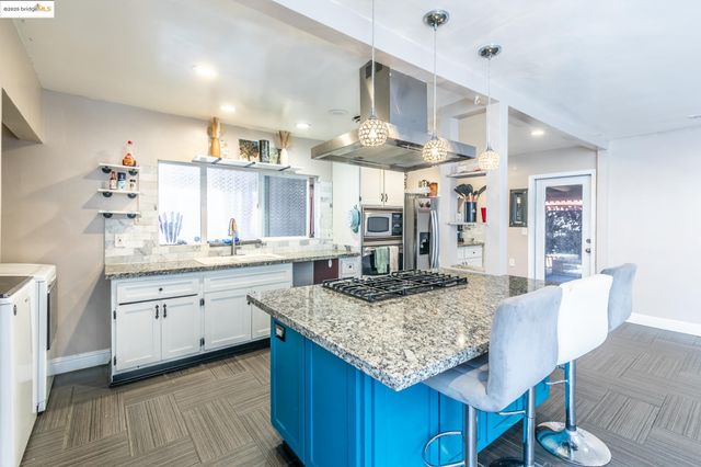 409 Johnson St, Modesto, CA 95354