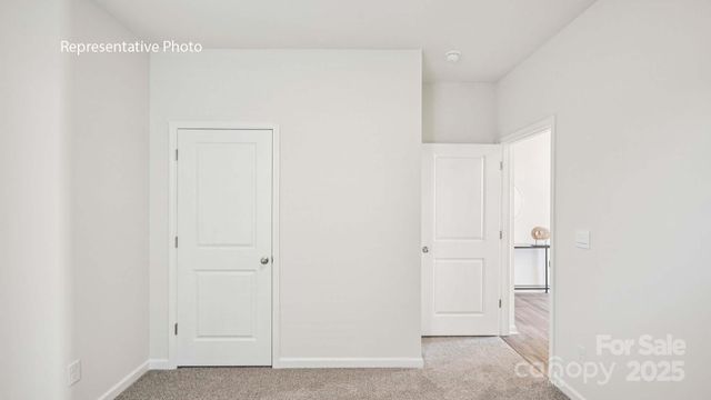 527 Dazzle Loop, Newton, NC 28658