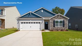 527 Dazzle Loop, Newton, NC 28658