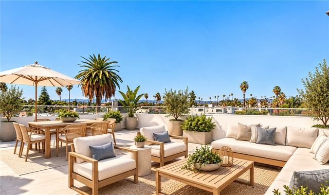 2638 Virginia, Los Angeles, CA 90016